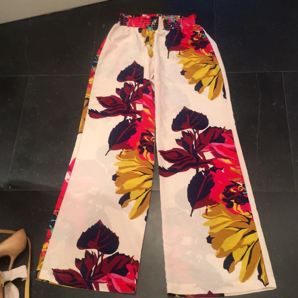 VACATION PANTS! 🌺 Anthropologie